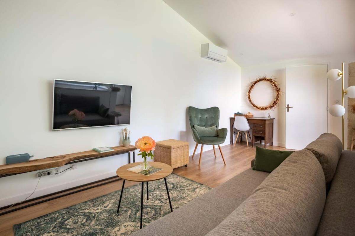 Bed and Breakfast Maison Arbo Монтань Екстер'єр фото